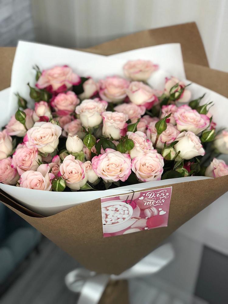 Букет цветов из: Розы в Алнаши