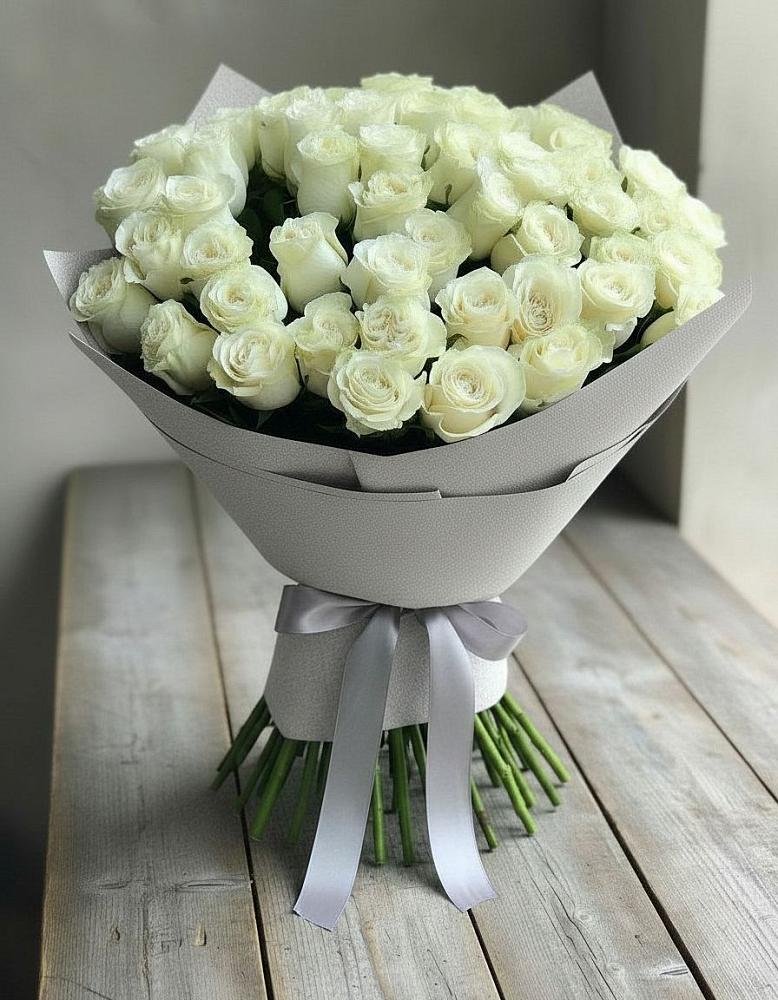 Букет 35 Белых роз в Алнаши