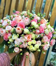 Букет цветов из:  Розы #REPLACE_PRED# Алнаши