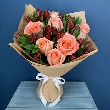 Букет цветов из:  Розы и Альстромерии в Алнаши