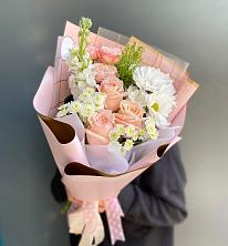 Букет цветов из:  Хризантемы и Розы в Алнаши