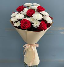 Букет цветов из:  Розы и Хризантемы в Алнаши