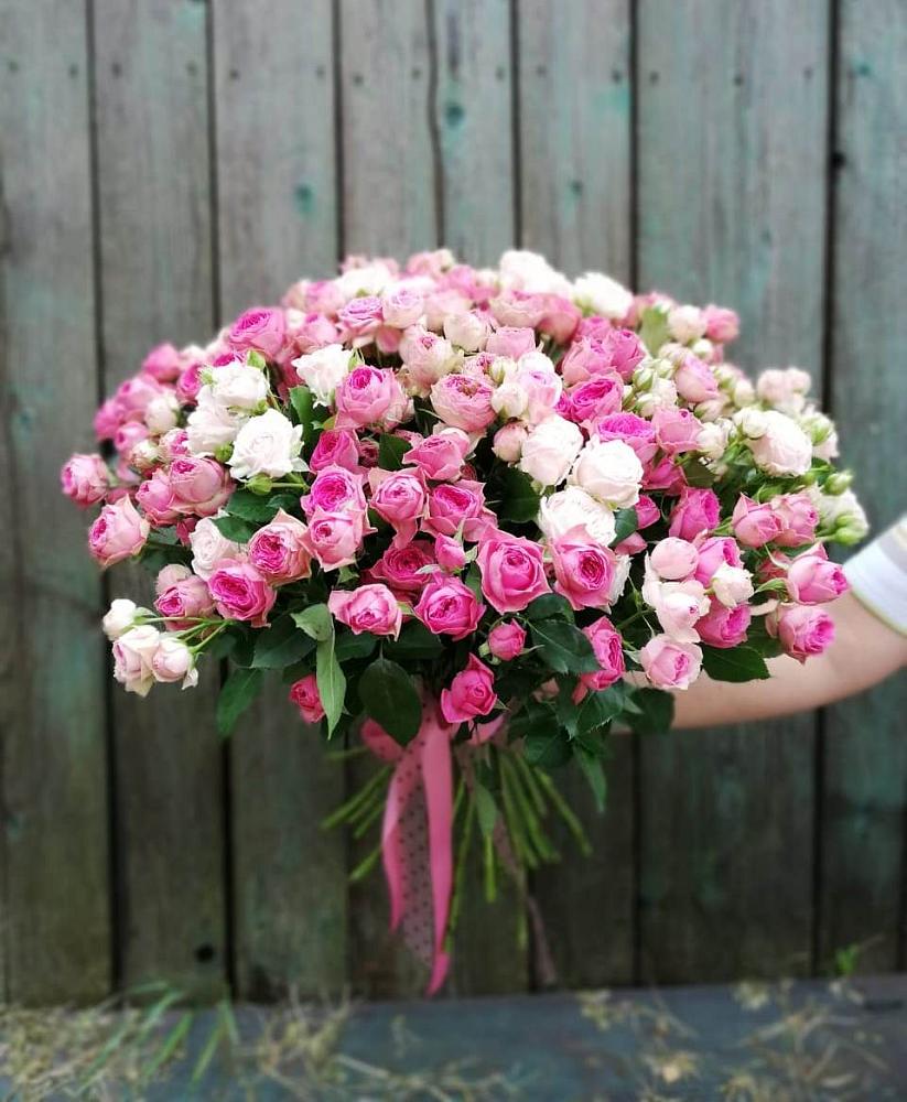 Букет Розовые кустовые розы Натали и Лав Лидия в Алнаши