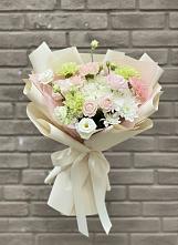 Букет цветов из:  Гвоздики, Розы, Лизиантусы и Хризантемы #REPLACE_PRED# Алнаши