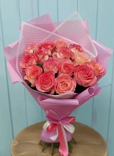 Букет 15 Розовых роз Равель в Алнаши