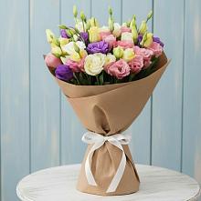 Букет цветов из:  Лизиантусы #REPLACE_PRED# Алнаши