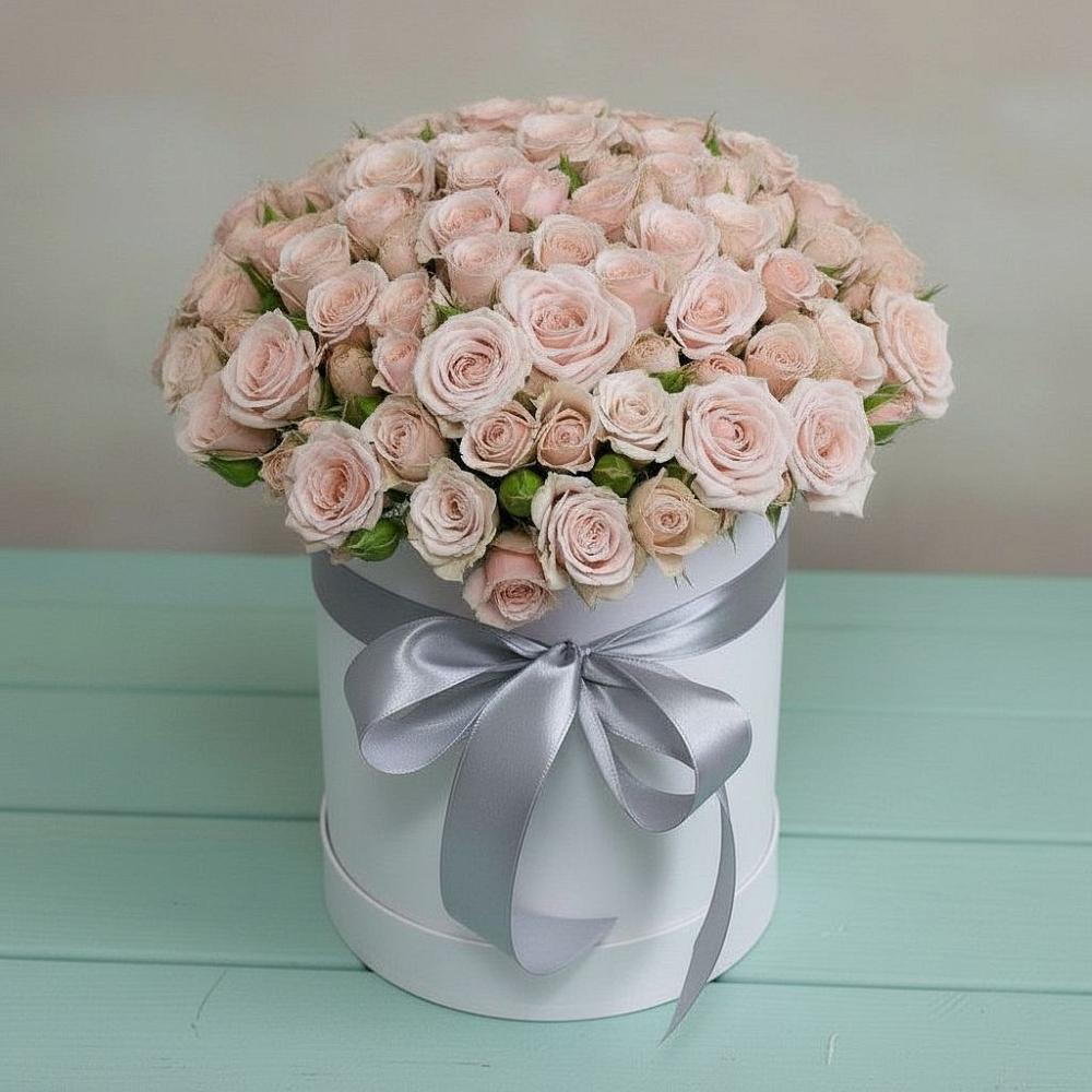 Цветочная композиция из Розы в шляпной коробке в Алнаши